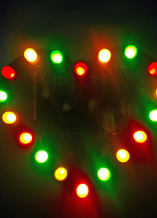 Kit electrónico de LED de color en forma de corazón con control de luz DIY, 18 LED de intermitencia cíclica, kit de práctica de soldadura PCB, DC4.5-5V, 2 kits electrónicos DIY vendidos